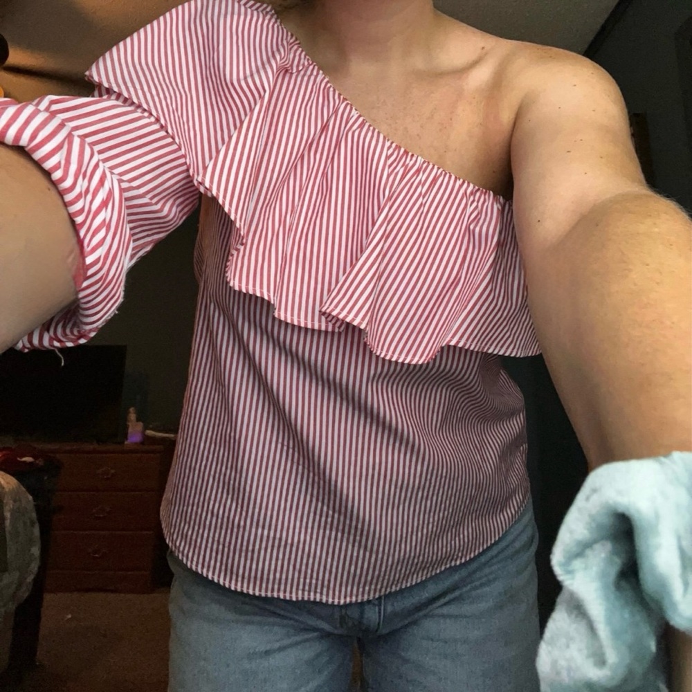 Striped Off-Shoulder Top Red and White